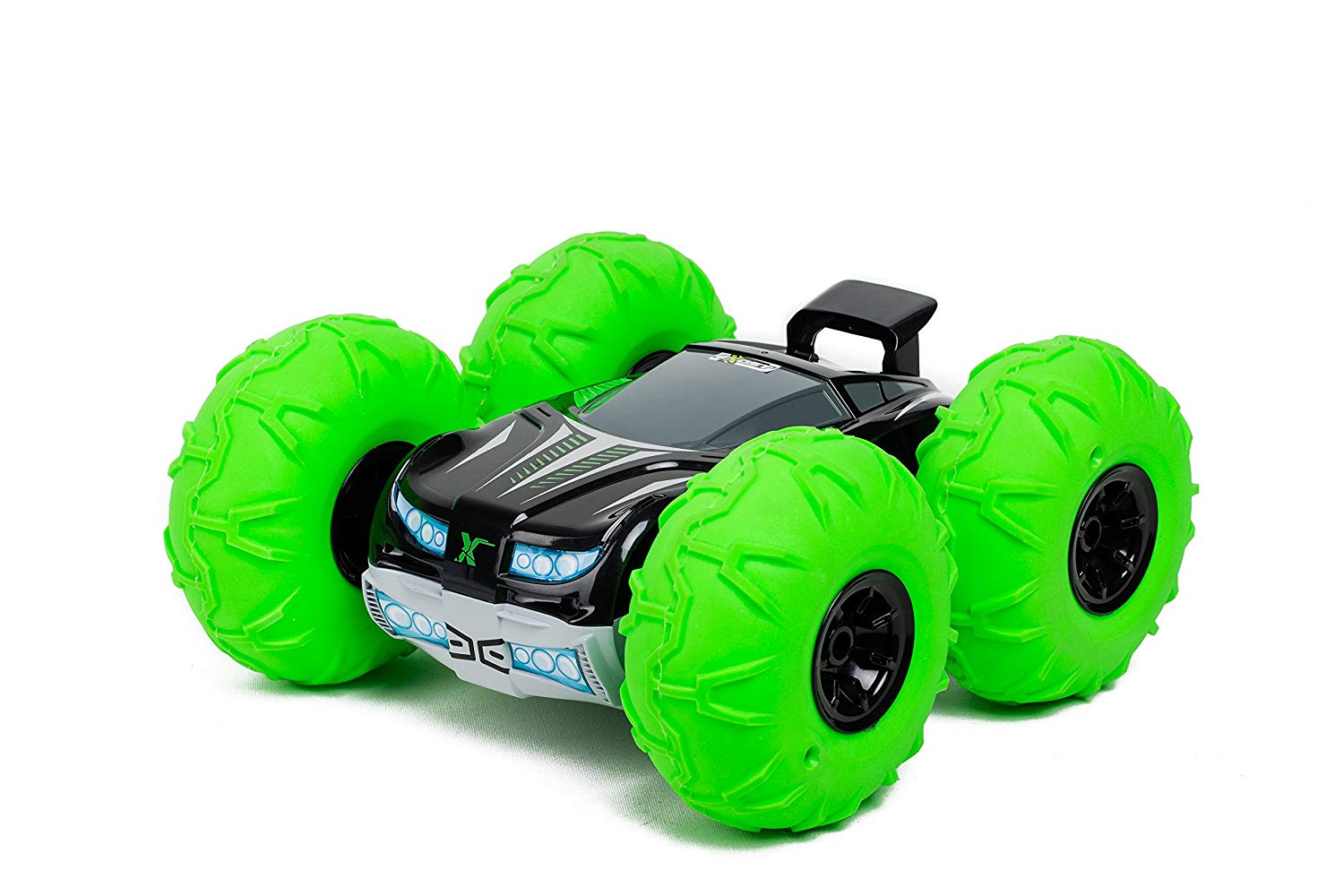 Une idée de cadeau pour enfant ? Découvrez la voiture télécommandée Exost 360 Tornado !