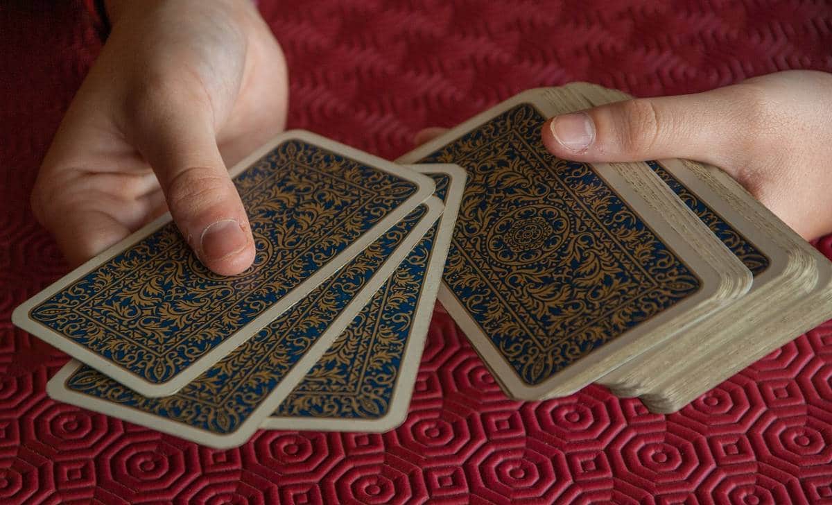 Comment le tarot vous parle de votre avenir ?