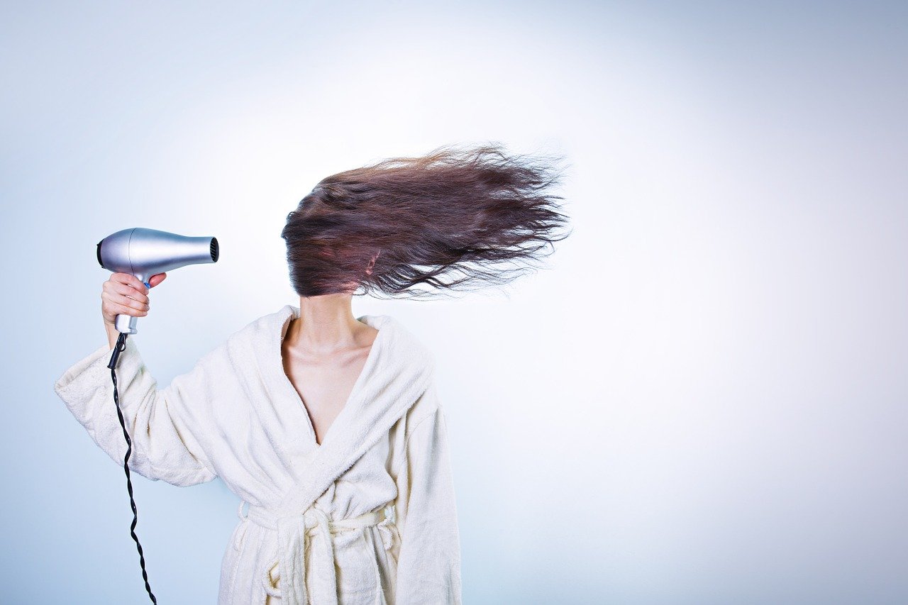Soins cheveux : pour quelles raisons opter pour le shampoing solide ?