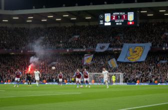 découvrez comment aston villa a finalisé un accord pour un joueur ciblé par chelsea et ce que cela signifie pour les enjeux d'unai emery cette saison.