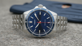 découvrez la montre bleue tissot à 745 euros, l'incontournable bonne affaire de ce début d'année 2026 alliant élégance et qualité suisse.