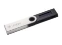 Ledger Nano S – portefeuille matériel de cryptomonnaies noir/metal – supporte notamment Bitcoin (BTC), Ethereum (ETH), Ethereum Classic (ETC), Ripple (XRP)