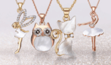 chaînes et pendentifs plaqués or et ornés de cristaux Swarovski®